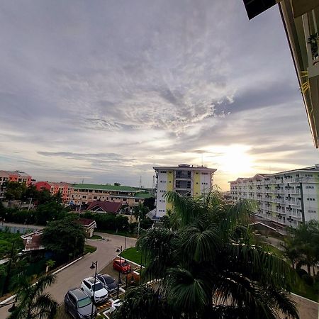 Ania Suite Room Lapu-Lapu City Esterno foto