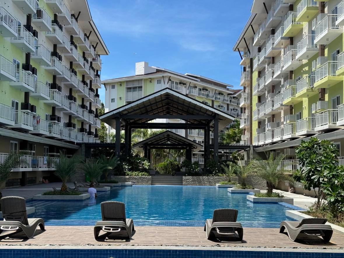 Ania Suite Room Lapu-Lapu City Esterno foto