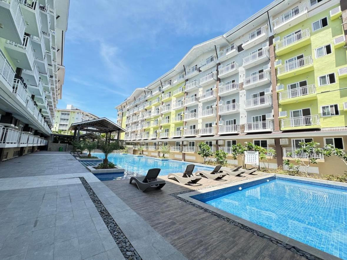 Ania Suite Room Lapu-Lapu City Esterno foto